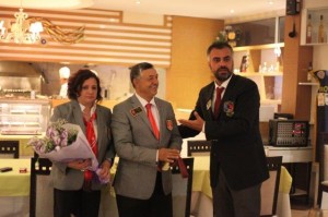 Yeni dönem geçmiş dönem başkanımız Rtn.Muharrem Şahan dan görev teslimi ile başladı.