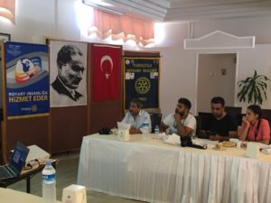 Toplantımıza ilçemizin yerel basın mensuplarını davet ettik ve projelerimizi aktardık. Rotary konusunda bilgi verdik.